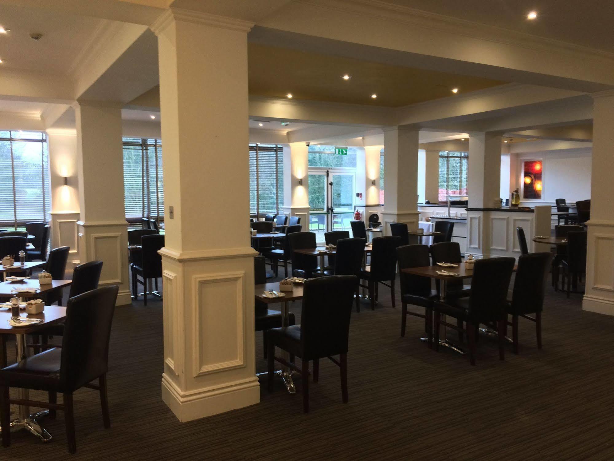 Yorkshire Gateway Hotel South Milford Bagian luar foto
