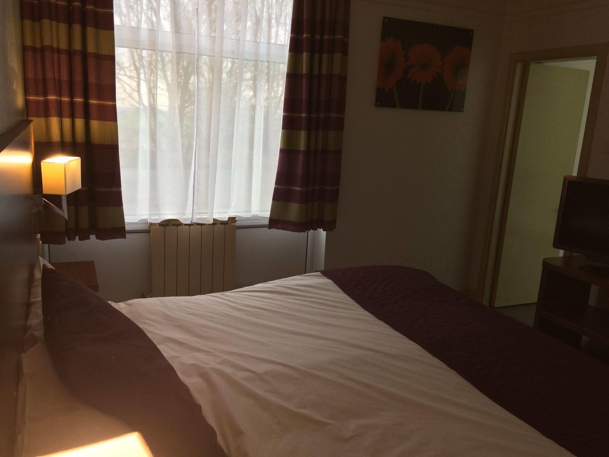 Yorkshire Gateway Hotel South Milford Bagian luar foto