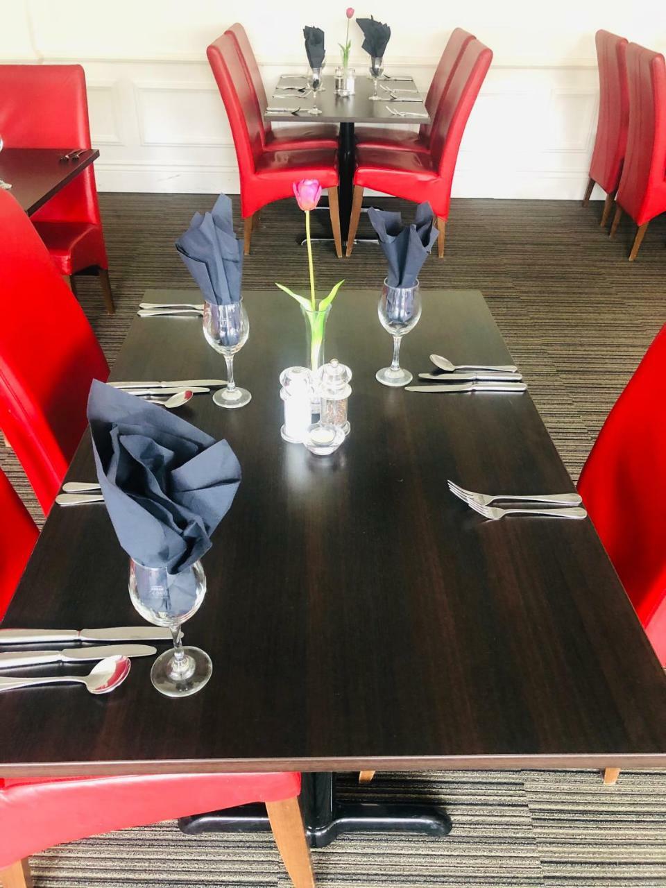 Yorkshire Gateway Hotel South Milford Bagian luar foto